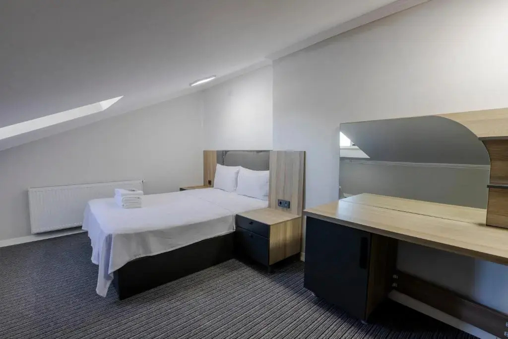 2 Bedrooms Family Suite with balcony and with view