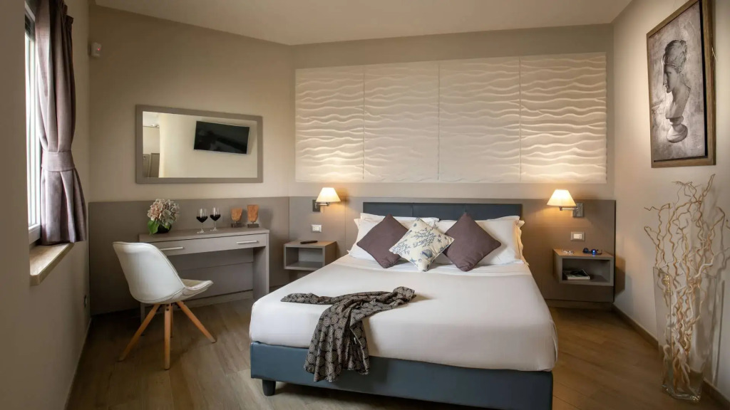 Double Junior Suite full double bed