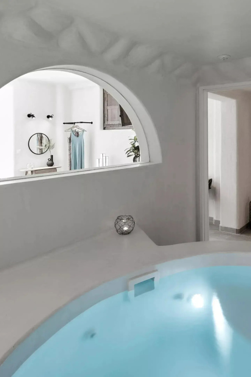 Superior Double Suite (full double bed)