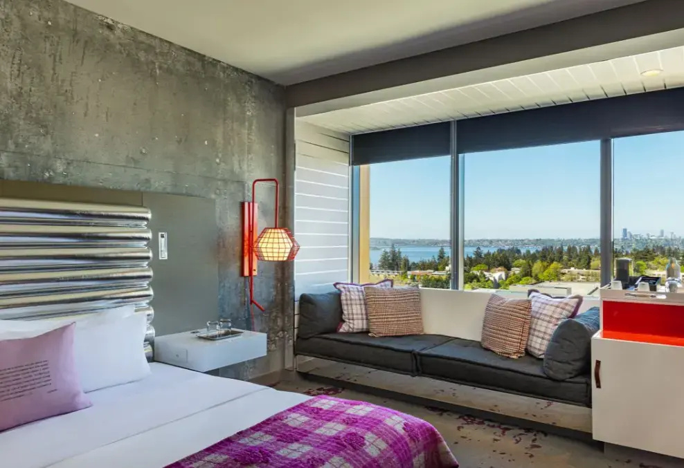 Superior Double room (full double bed)
