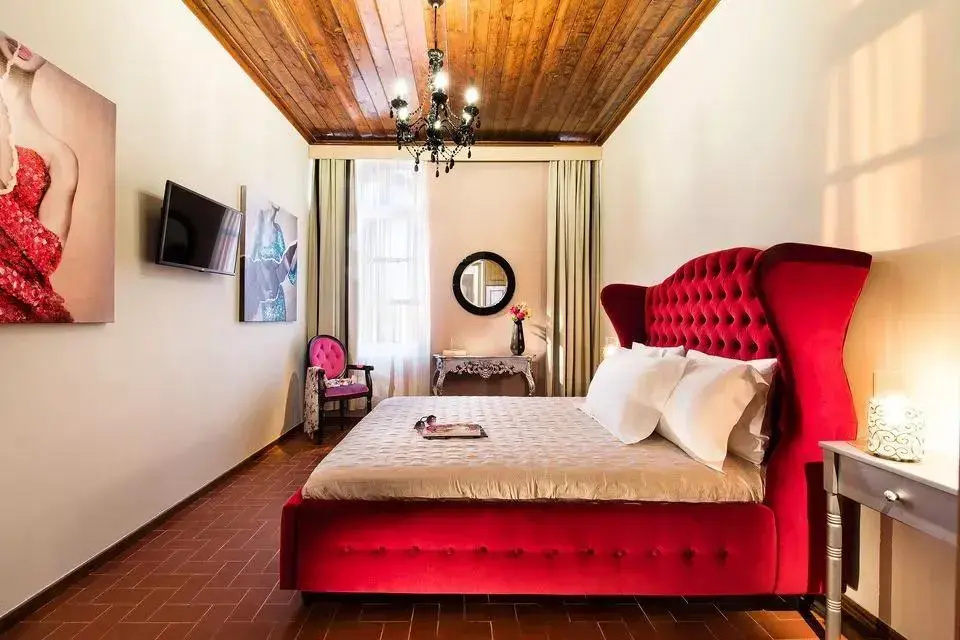 Double A-Suite (full double bed)