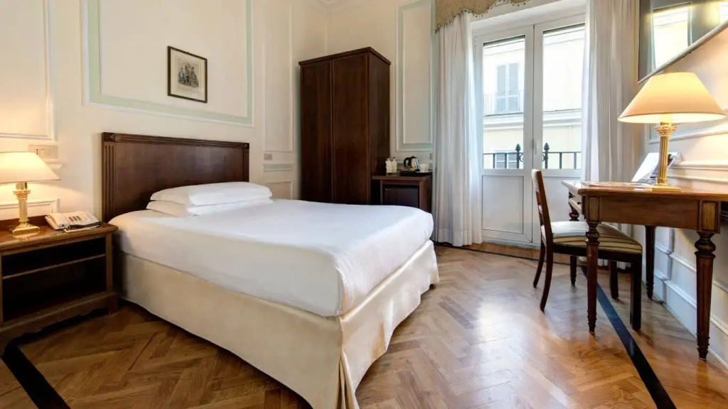 French Single room