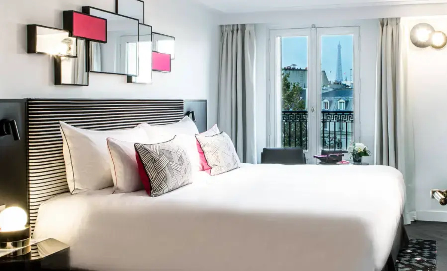 Deluxe Eiffel Tower View Double room (full double bed)
