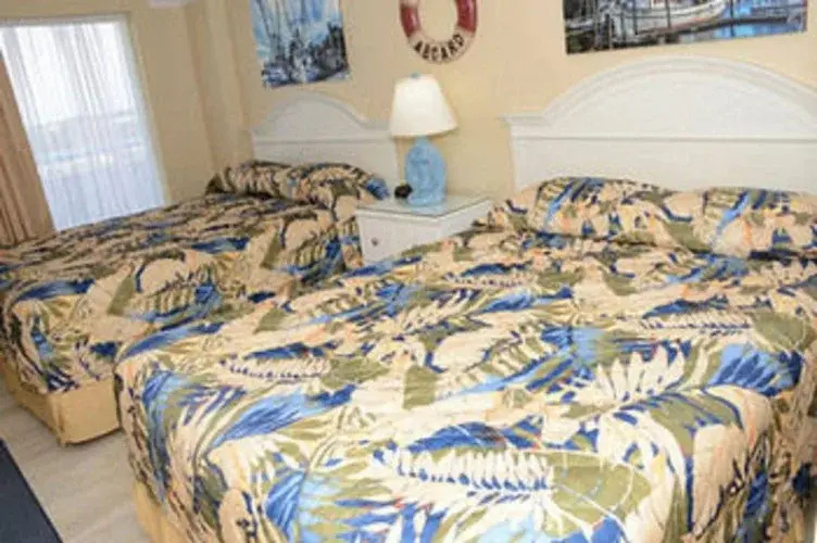 Double Suite (twin beds)