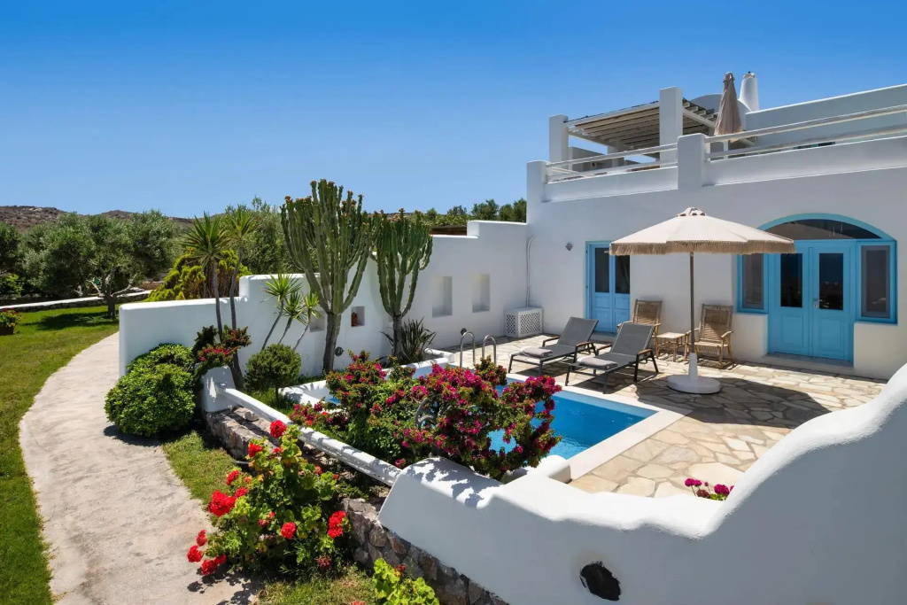 1 Bedroom Private Pool Suite