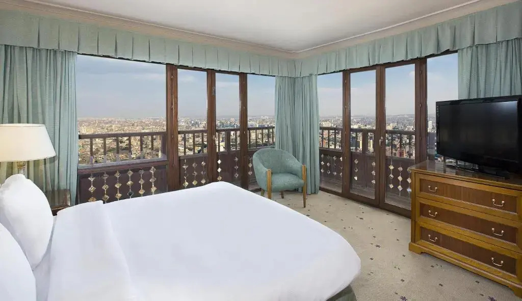 Cairo World Trade Center Hotel & Residences - Chambres