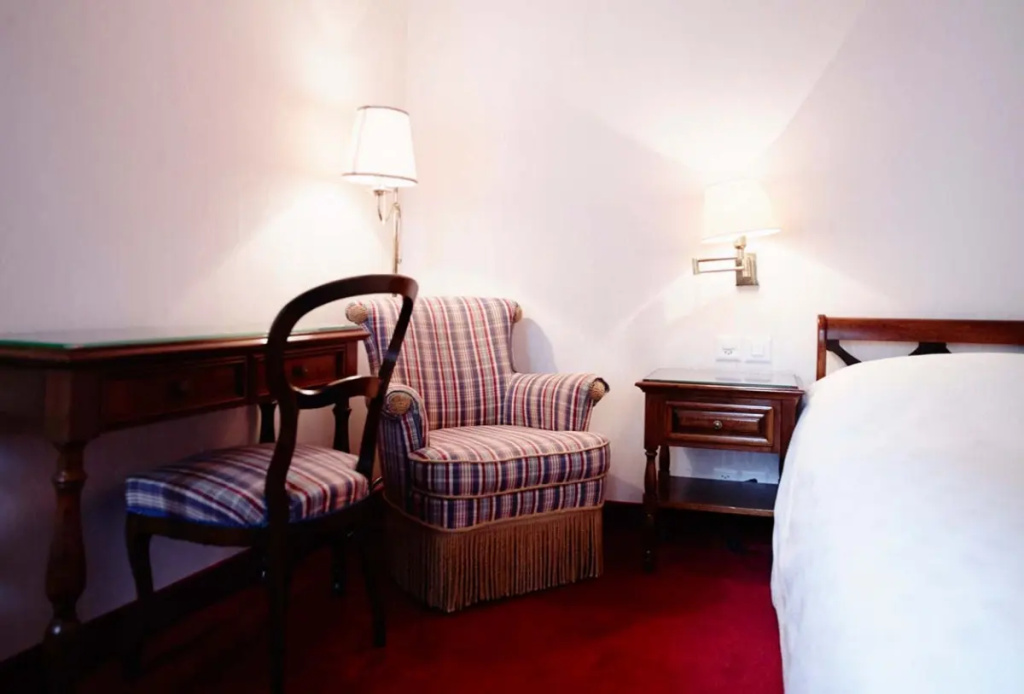 Classic Single room