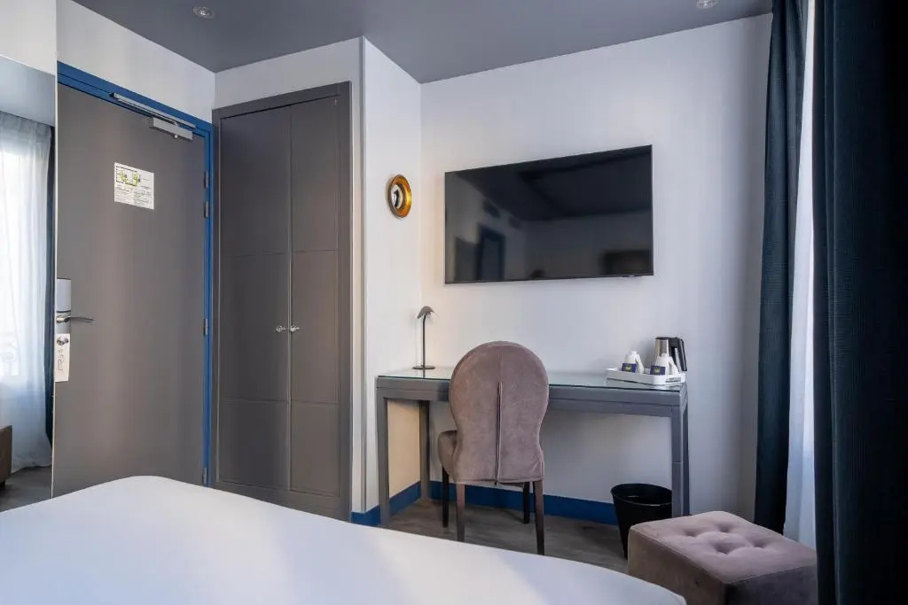 Hotel Mademoiselle 25