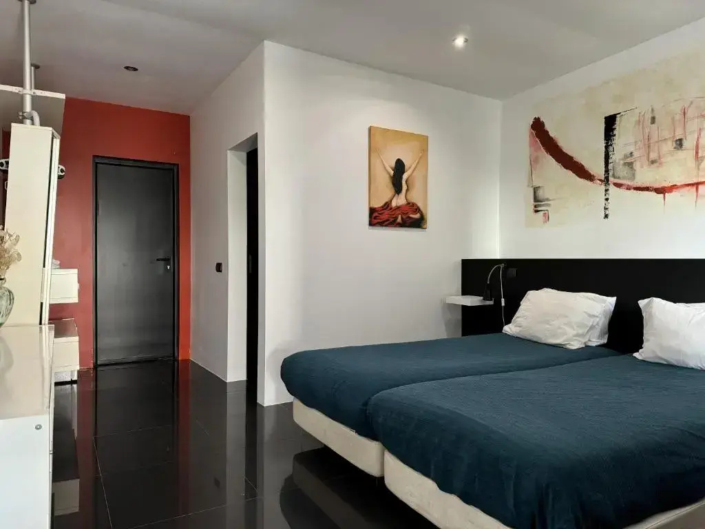Double room (twin beds)