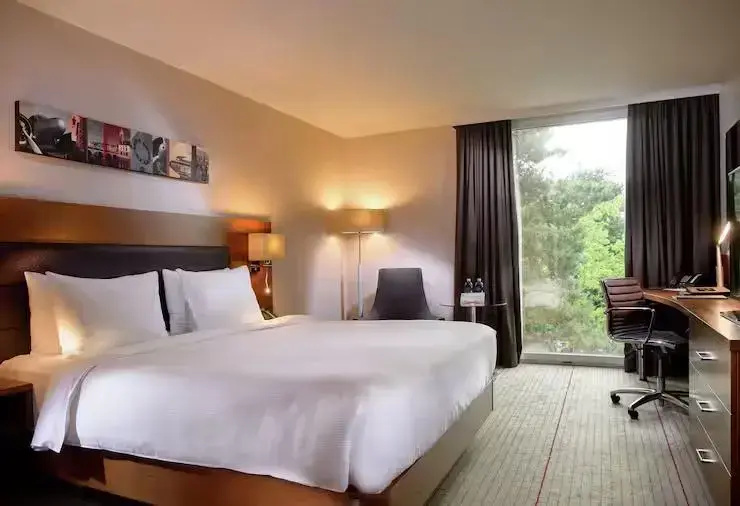 Hilton Zurich Airport - Chambres