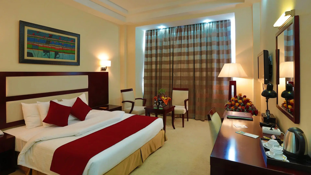 Emperor Suite