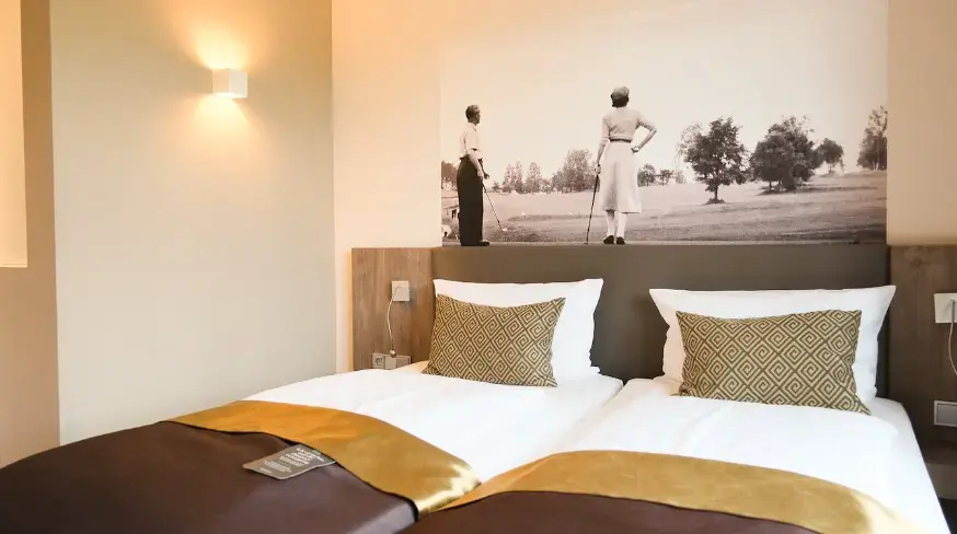 Standard Double room (full double bed)