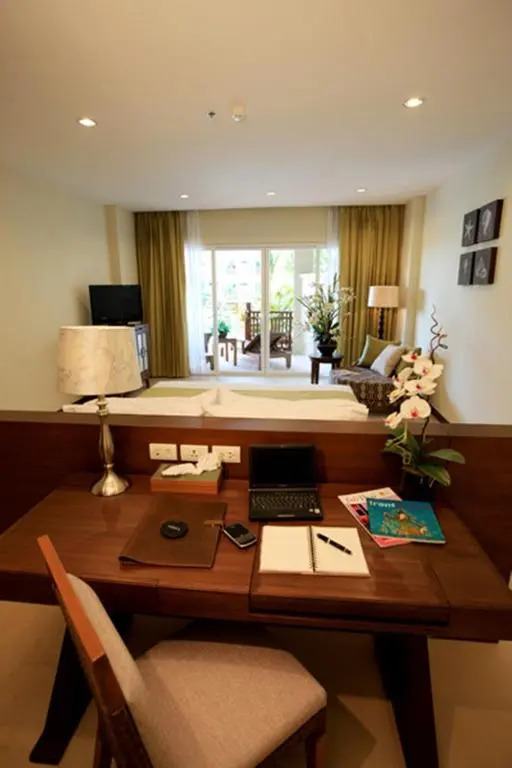 Двухместный номер с видом на сад двуспальная кровать в The Heritage Pattaya Beach Resort