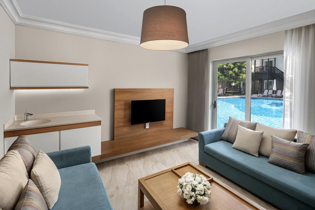 Select Family Suite