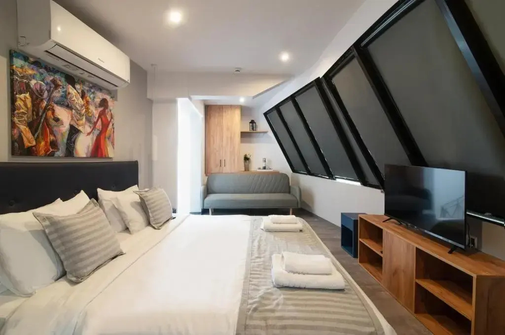 Deluxe Triple room