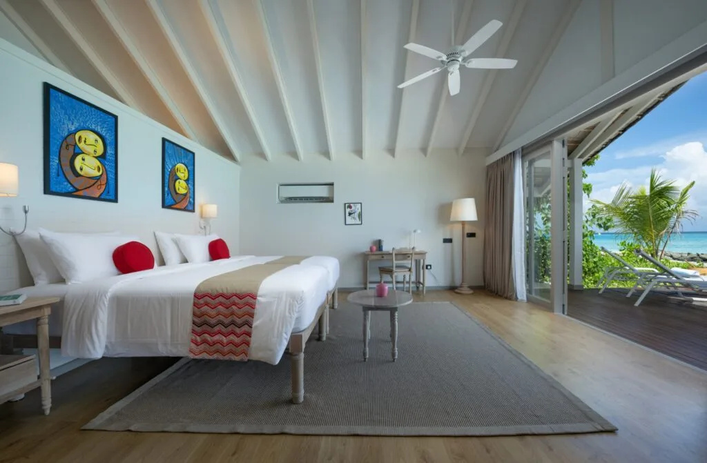 2 Bedrooms Pool Family Beach Villa