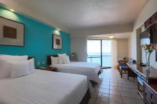 Superior Quadruple room with sea view