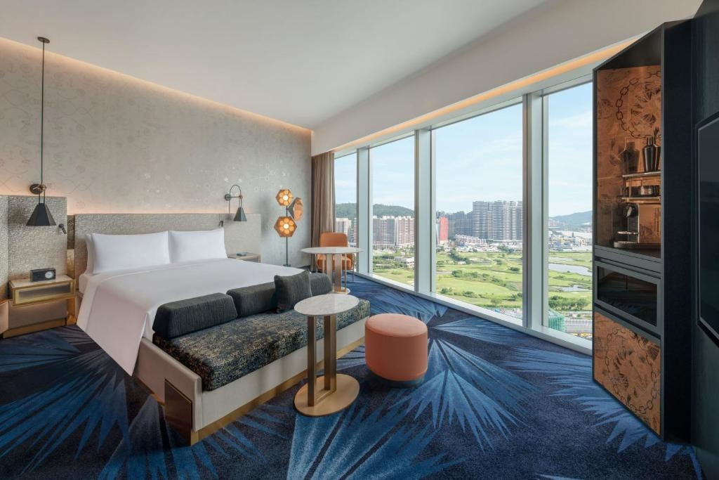 Wonderful Double room City view (full double bed)