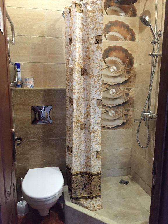 Четырёхместный номер Standard с 2 комнатами в На Короткой