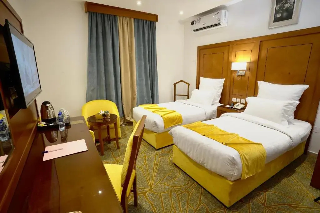Superior Double room (twin beds)