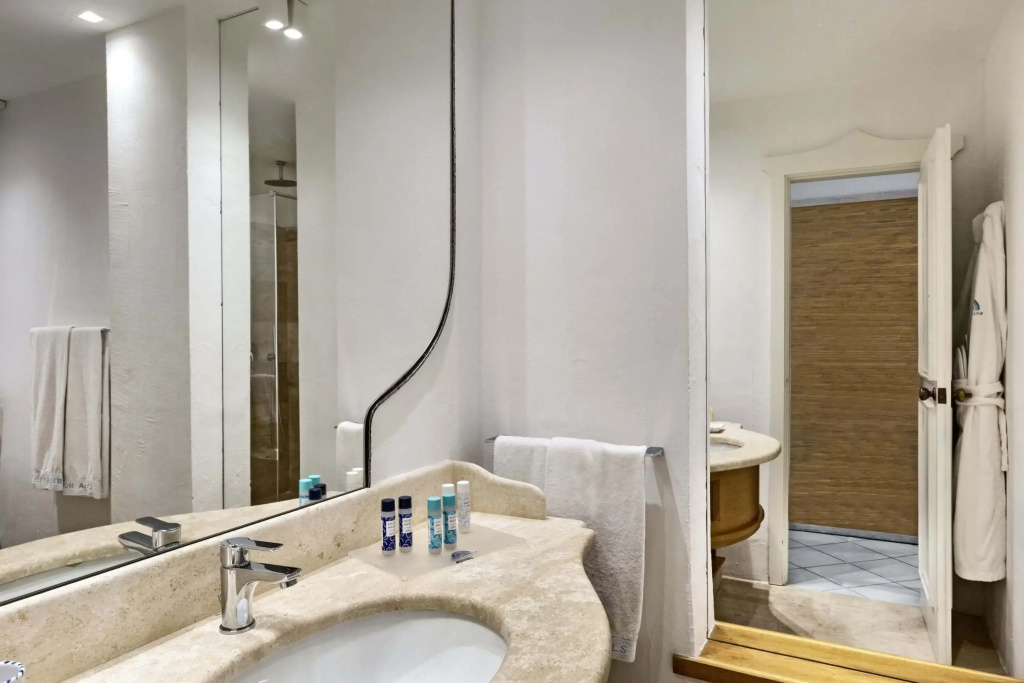 Club Hotel Baja Sardinia - Chambres
