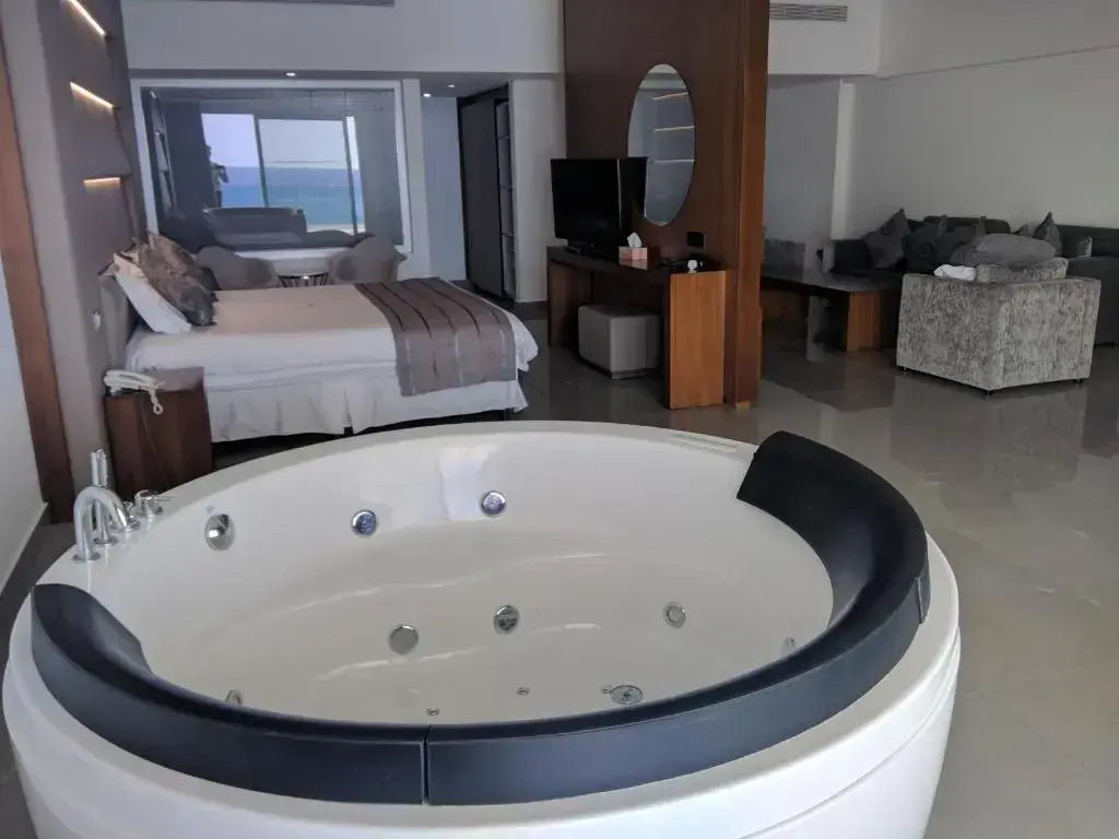 King Evelthon Beach Hotel & Resort - Chambres