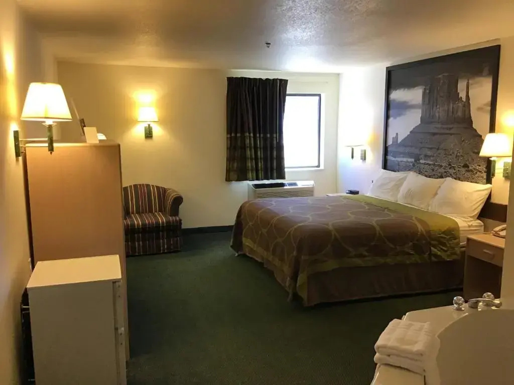 Double Studio Suite (full double bed)