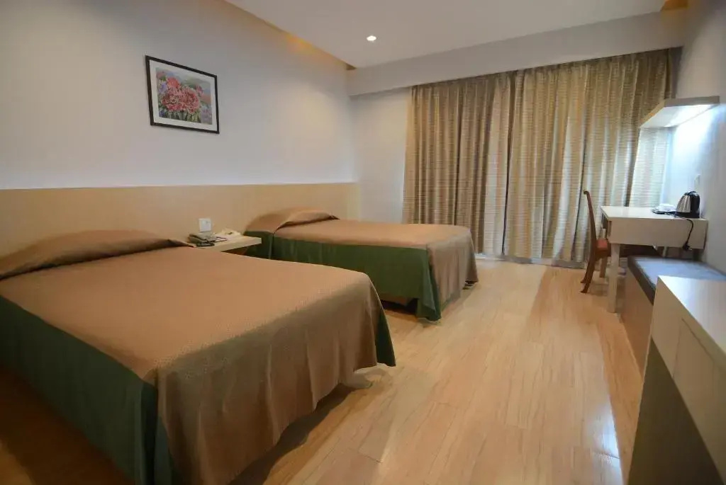Deluxe Double room (twin beds)