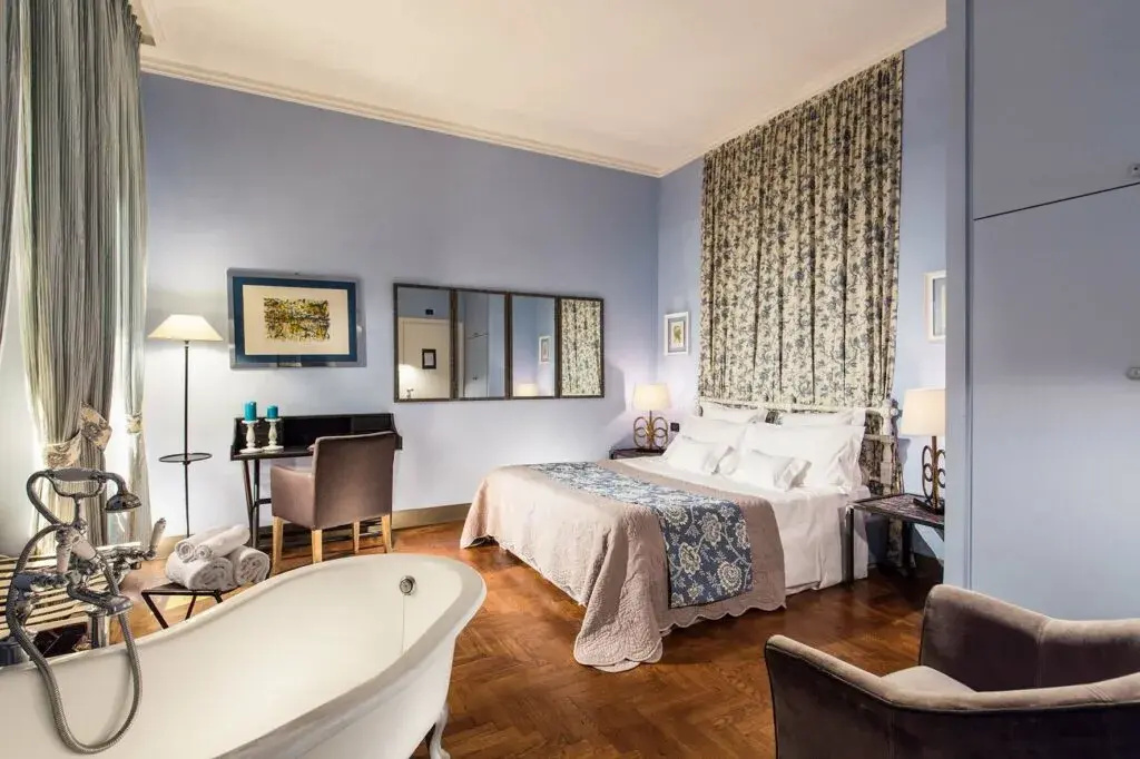 Superior room
