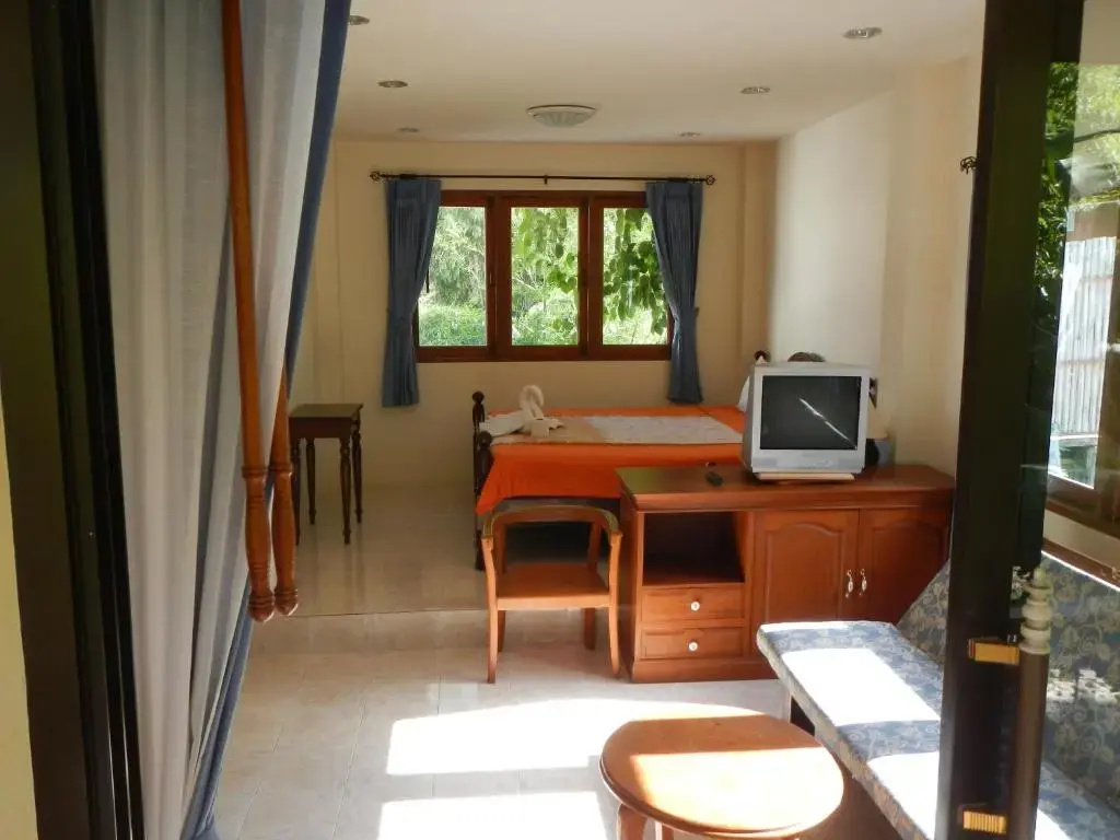 Double Apartment with balcony (full double bed)