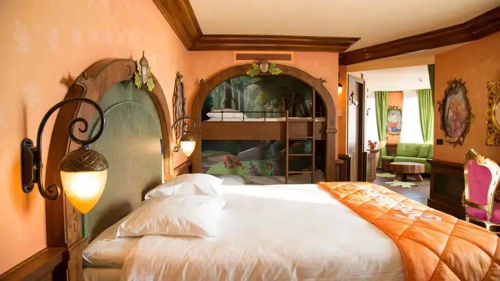 Fairytale Tree Suite