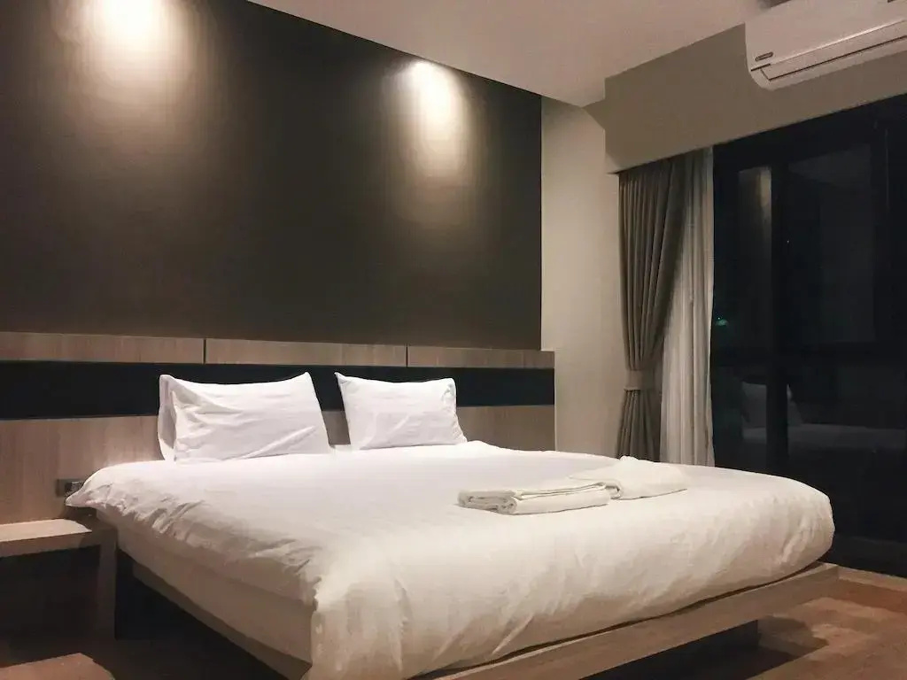 Standard Double room (full double bed)