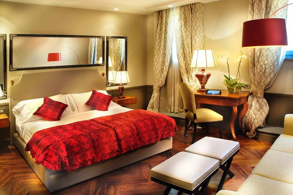 Double Junior Suite (full double bed)