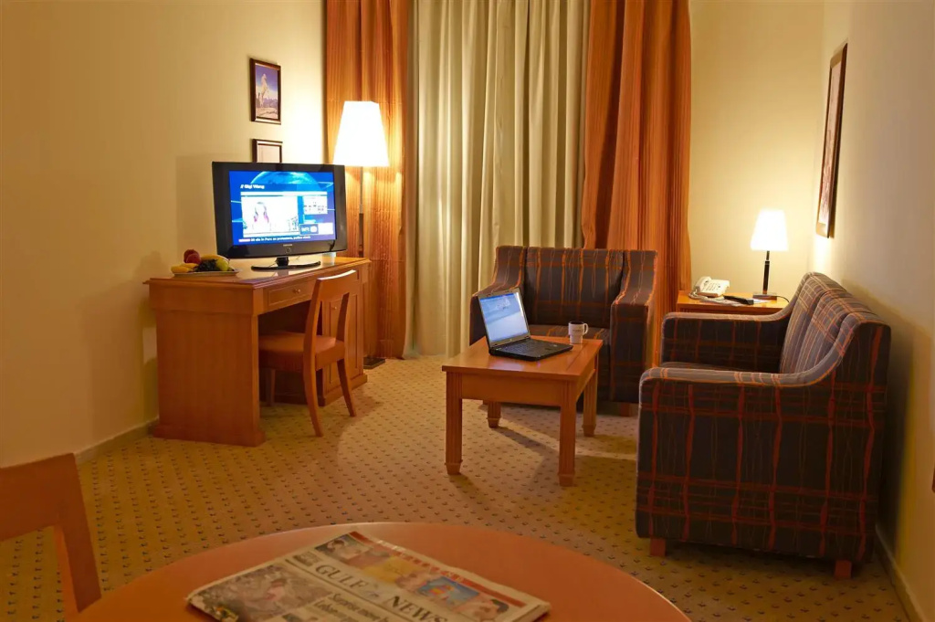 Golden Tulip Sharjah Hotel Apartments - Chambres