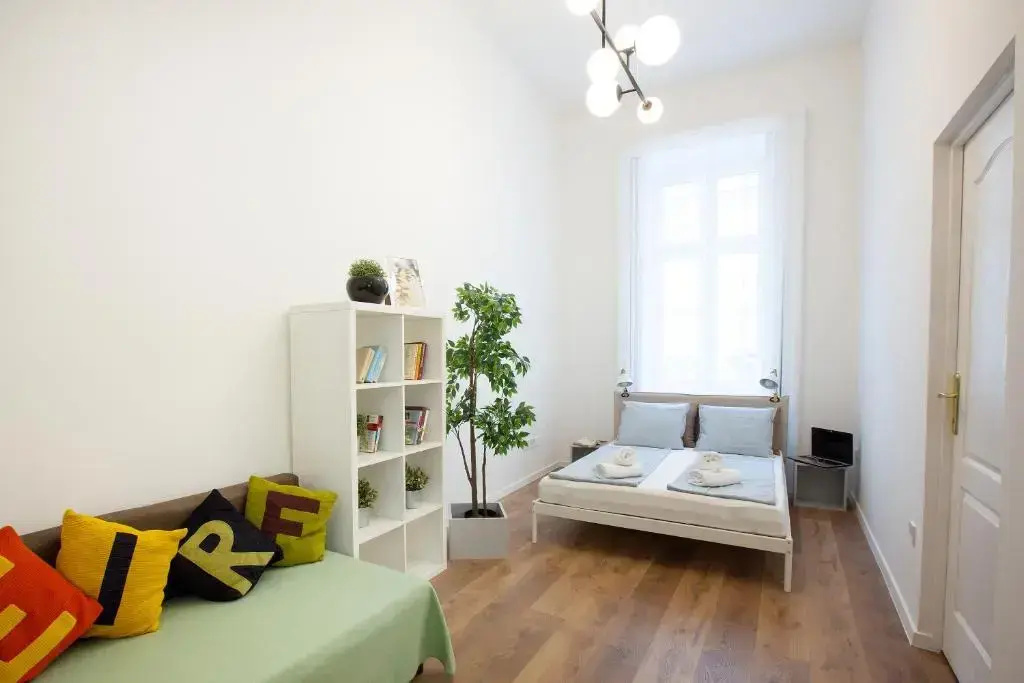 Quadruple Apartment
