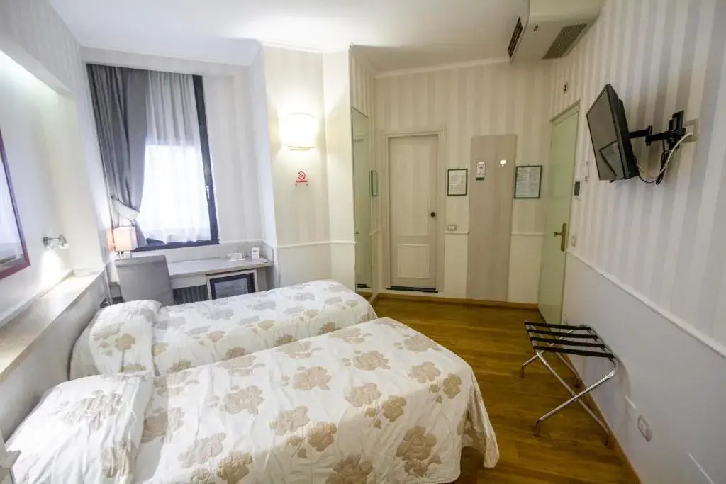 Hotel Flora - Chambres