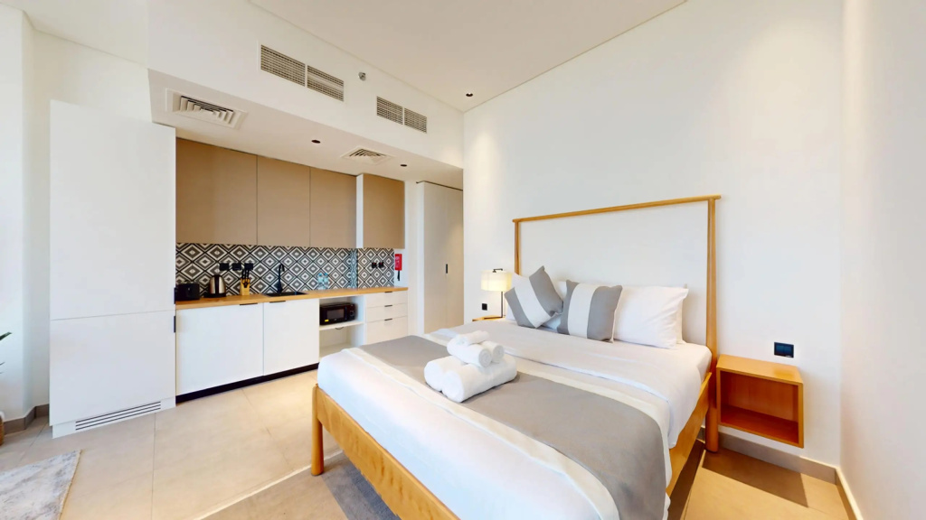 1 Bedroom Double Apartment with sunrise view (full double bed)