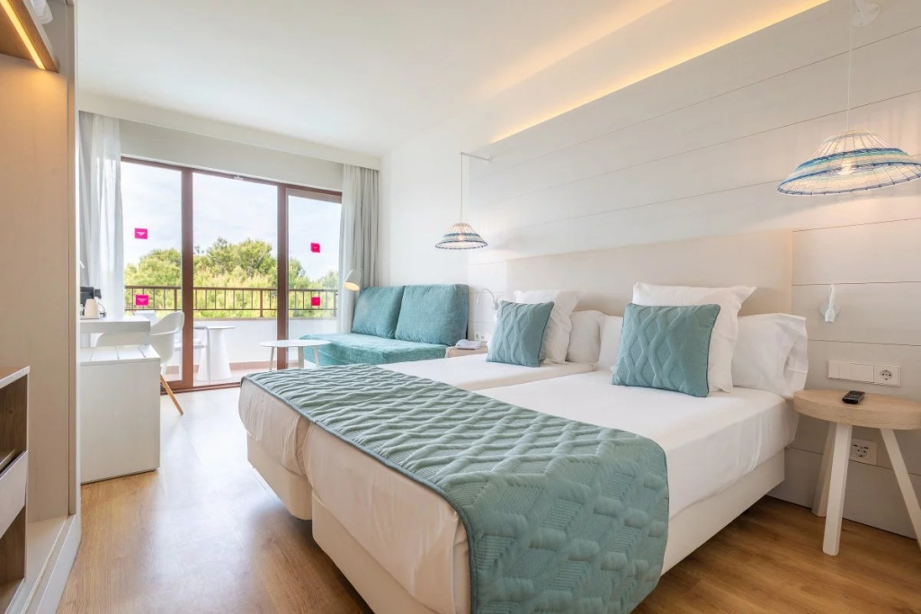 Leonardo Royal Hotel Ibiza Santa Eulalia - Chambres