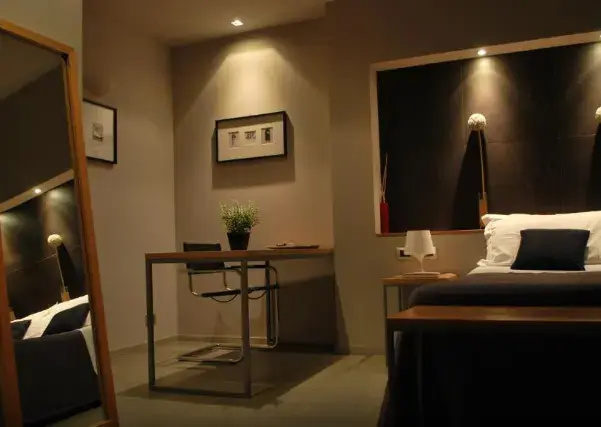 Deluxe Double room with balcony (full double bed)