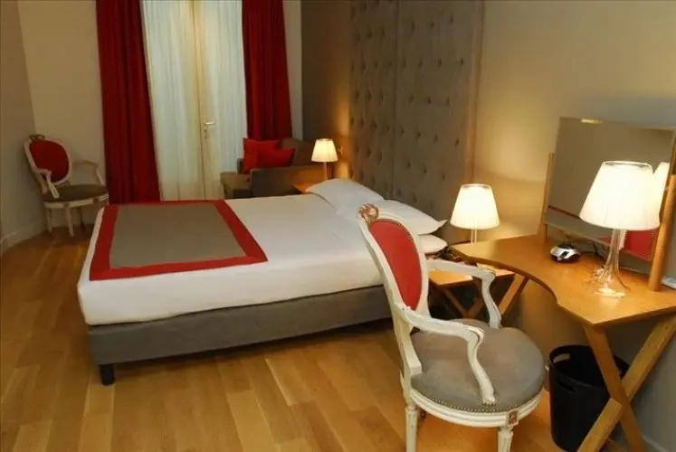Superior Double room (full double bed)