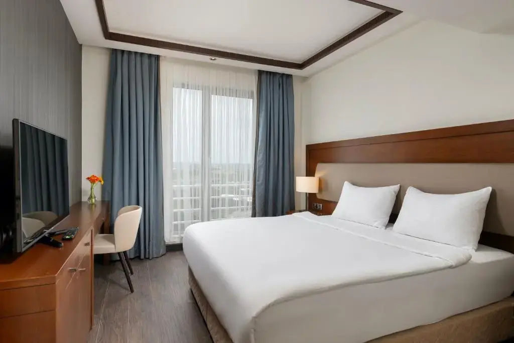 Double Suite Room, king size bed, full double bed room photo 1