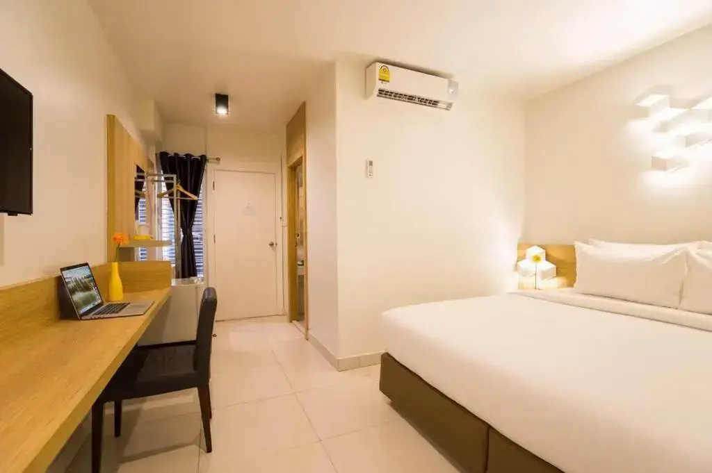 Superior Double room (full double bed)