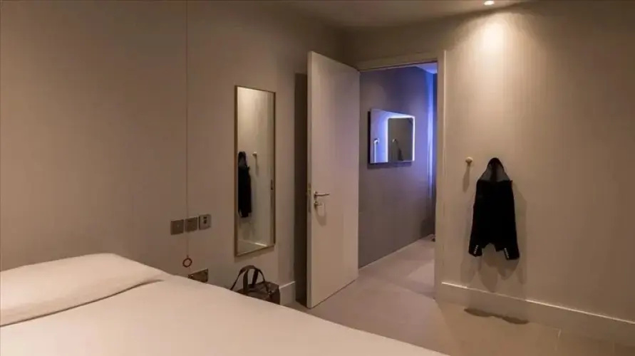Accessible Double Cocoon (full double bed)