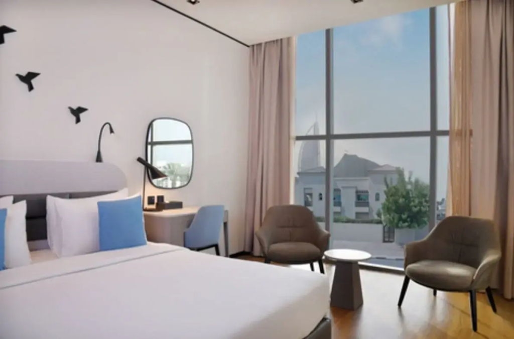 Superior Double room with Burj view (full double bed)