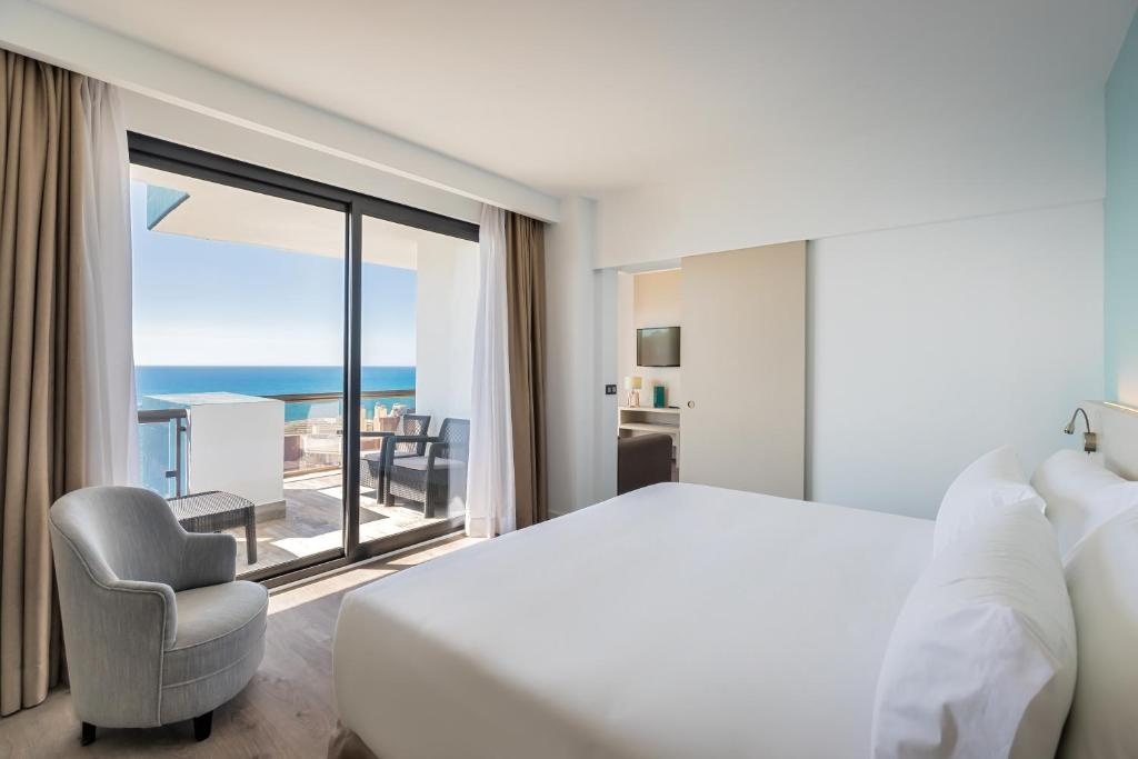 Family Junior Suite seafront