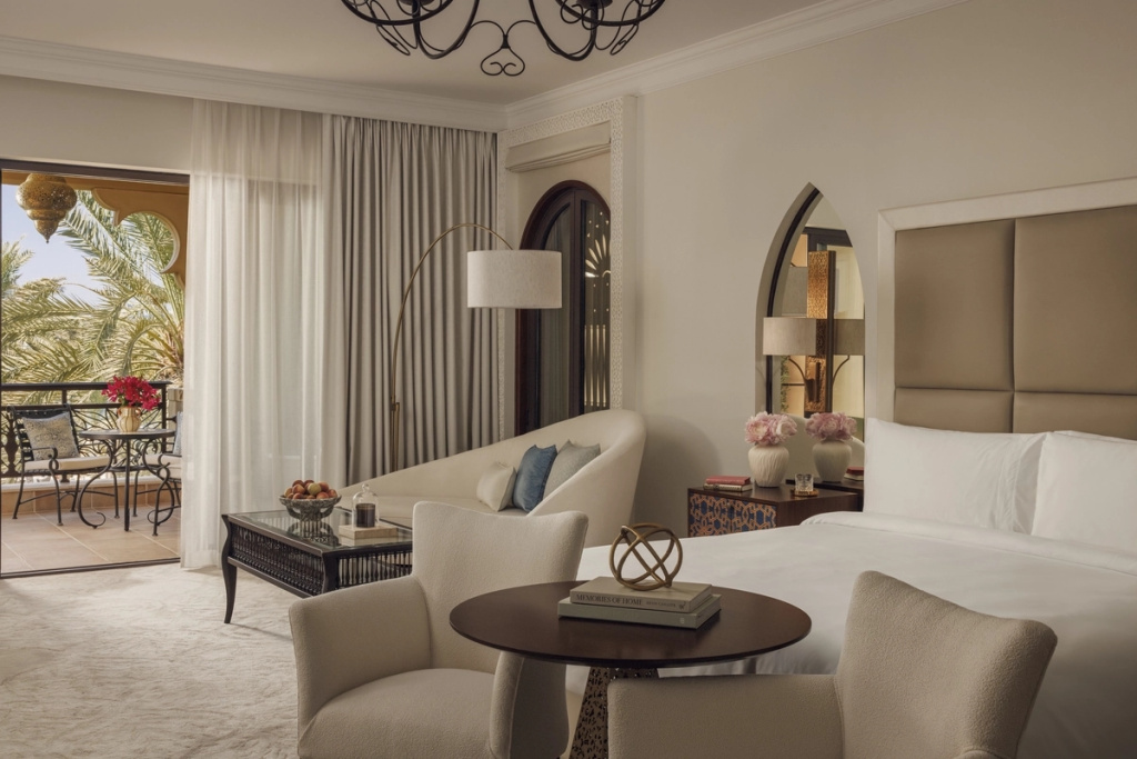 The Residence Rooftop Double Suite, full double bed room photo 1