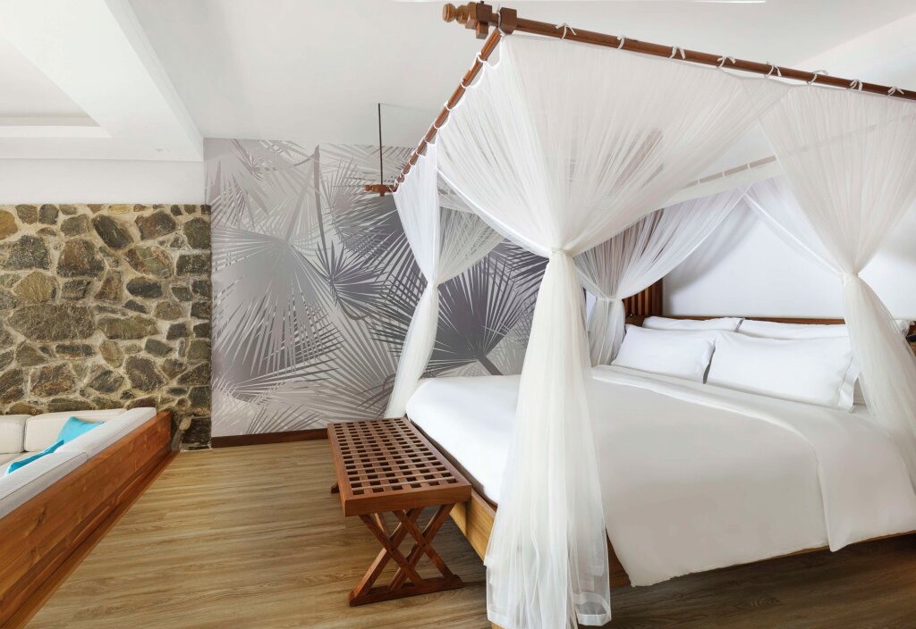 Номер Семейный в Kempinski Seychelles Resort