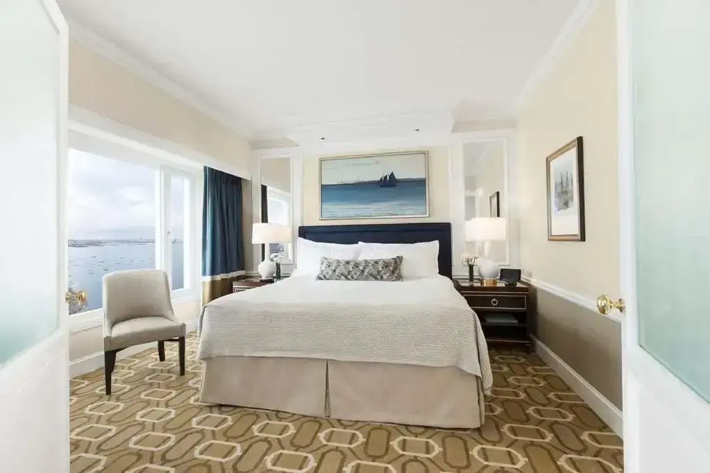 Mariner Double Suite with harbour view (full double bed)
