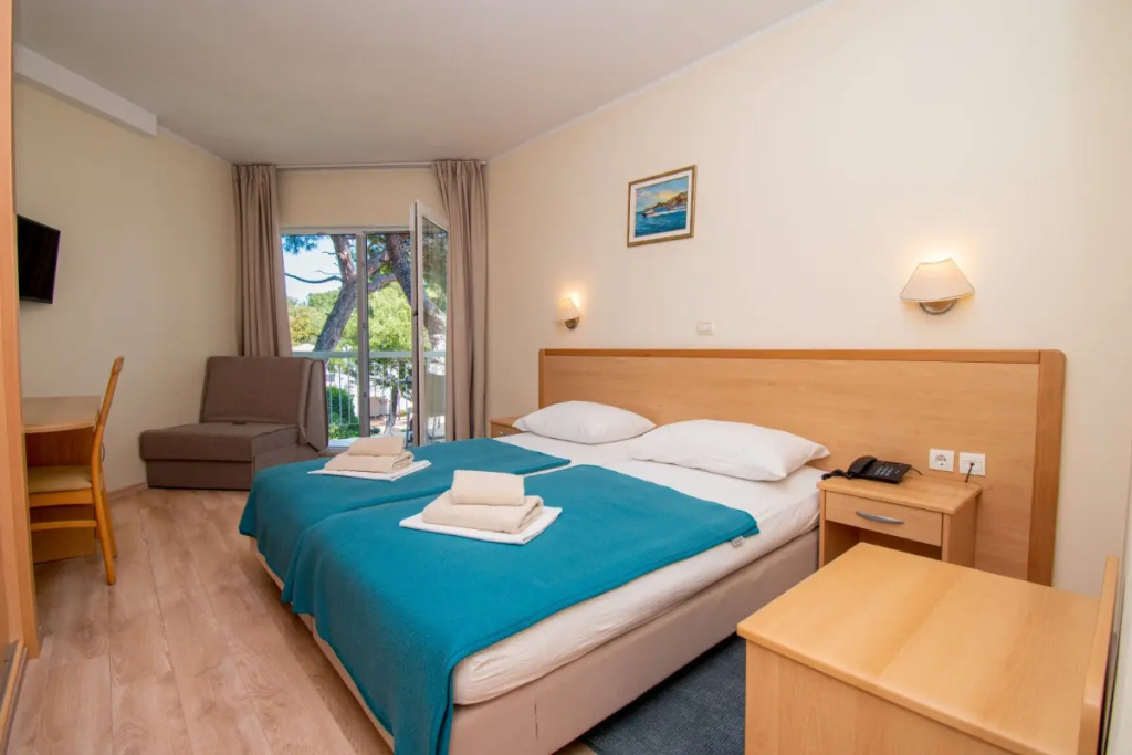 1/2+1 Standard B Double room (twin beds)