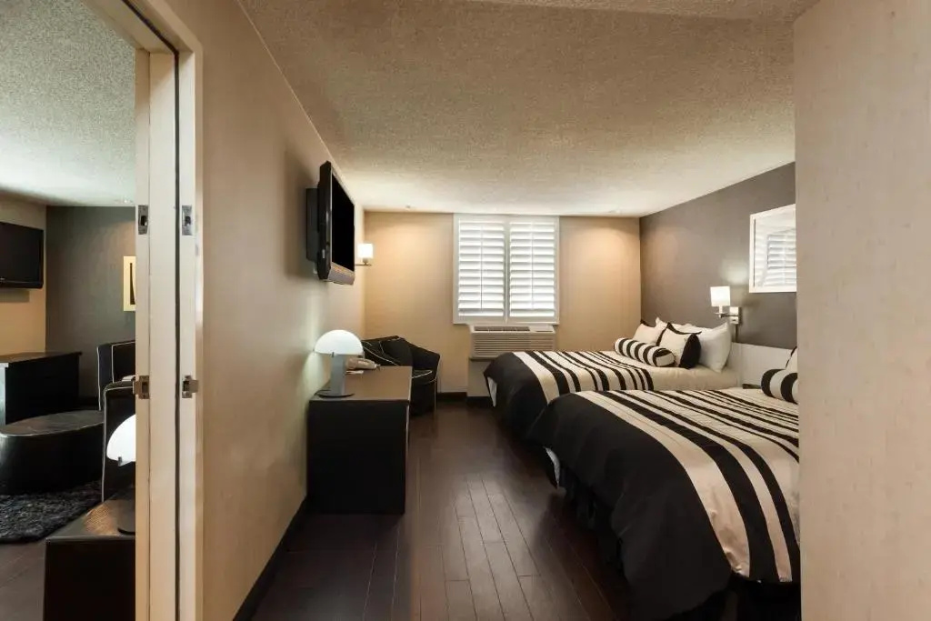 Ramada Plaza by Wyndham West Hollywood Hotel & Suites - Chambres